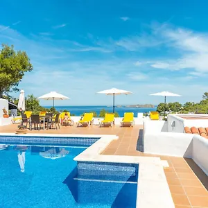 https://hostal-cala-moli.balearic-islands.net